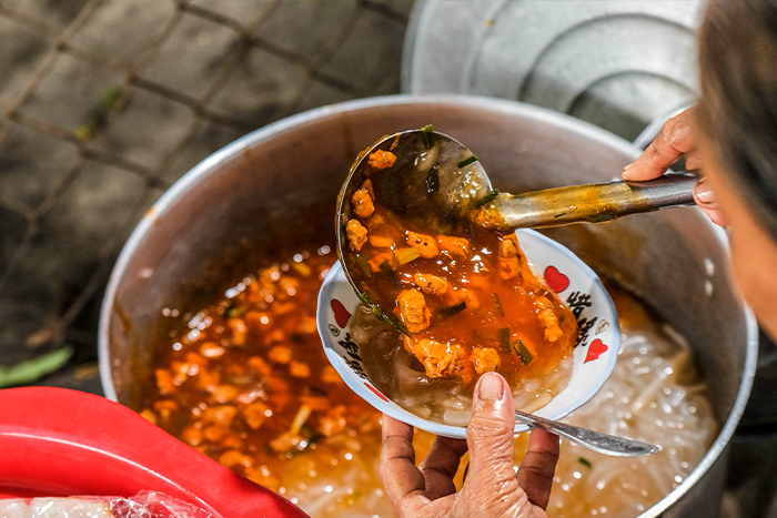 Nam Pho Soup Cake